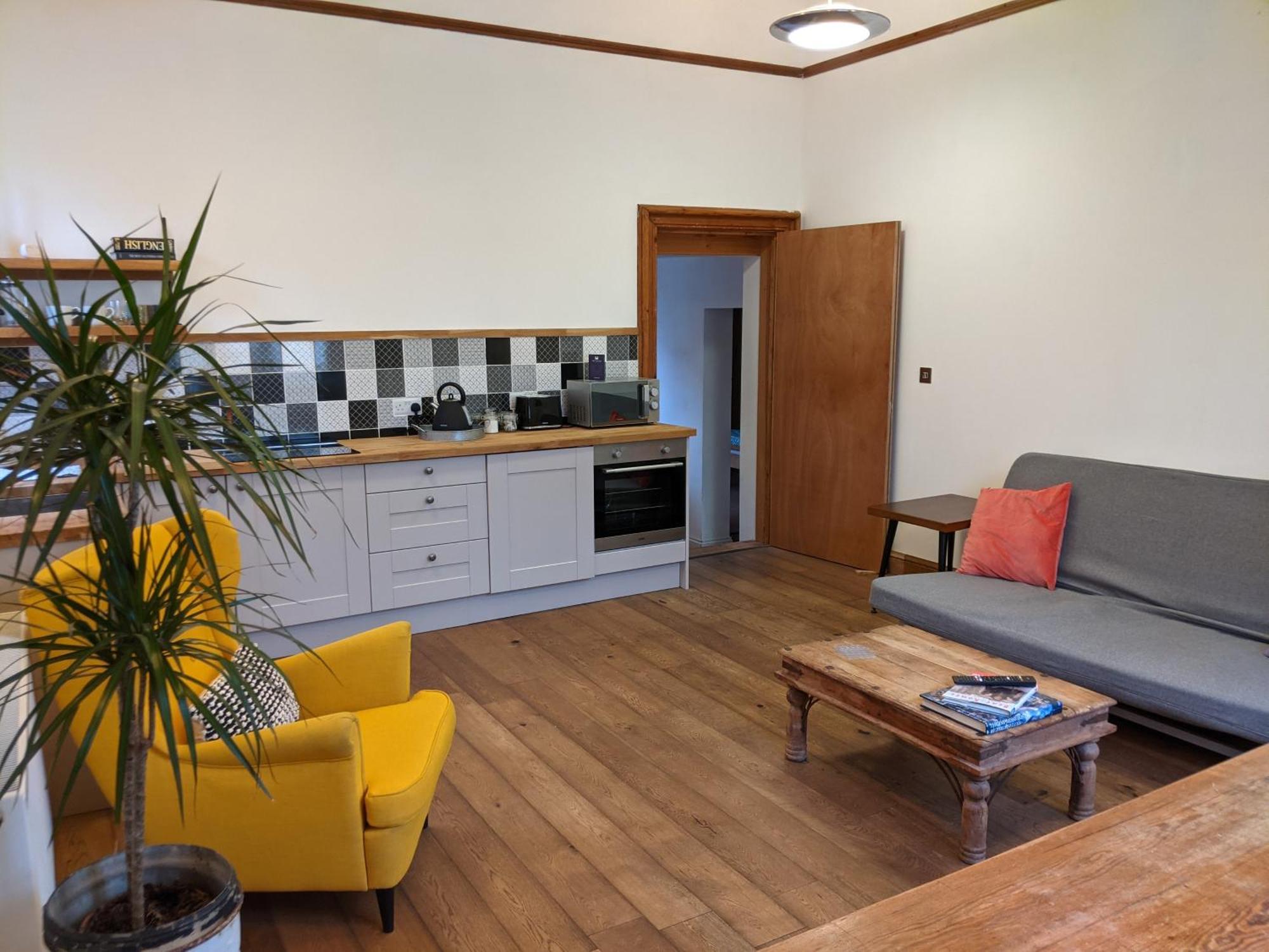 Bank House Apartments Stafford Town Centre Екстериор снимка